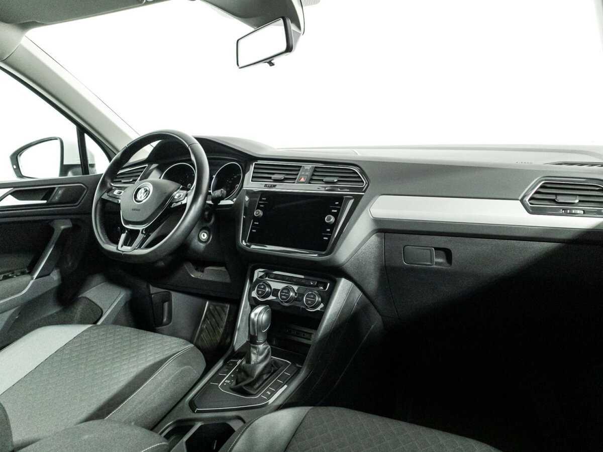Купить Volkswagen Tiguan, 2020, 27 861 км, фото №9