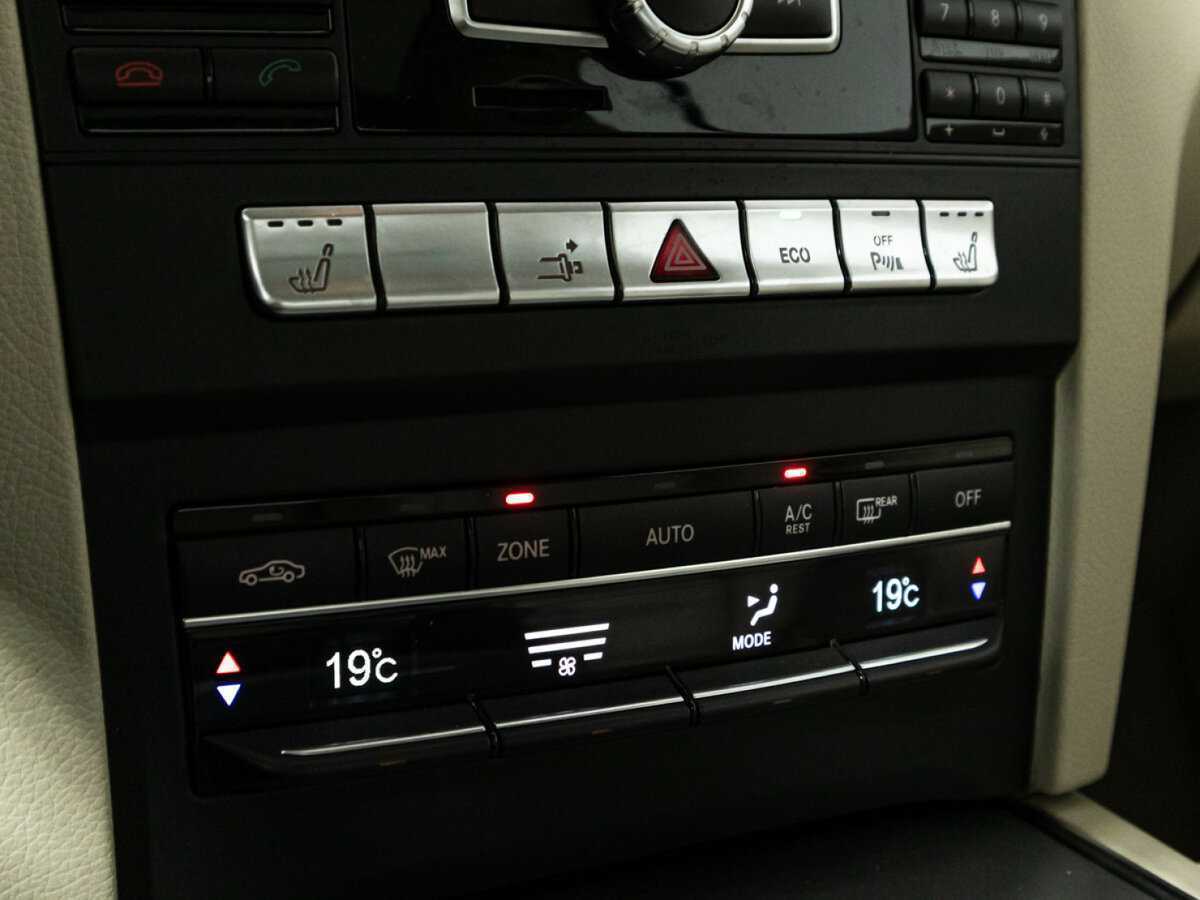 Купить Mercedes-Benz E-Класс 200, 2013, 93 573 км, фото №19