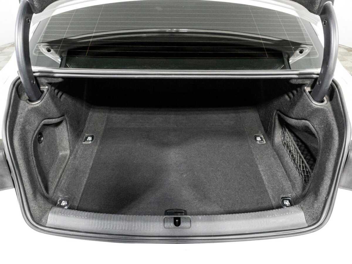 Купить Audi A4, 2019, 165 816 км, фото №24