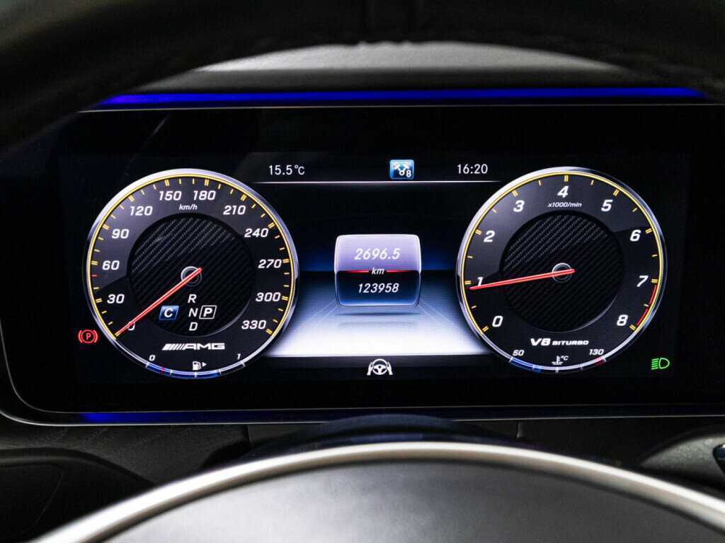 Купить Mercedes-Benz E-Класс AMG 63 AMG S, 2018, 124 880 км, фото №12