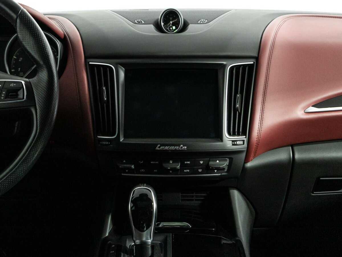 Купить Maserati Levante S, 2017, 52 824 км, фото №14