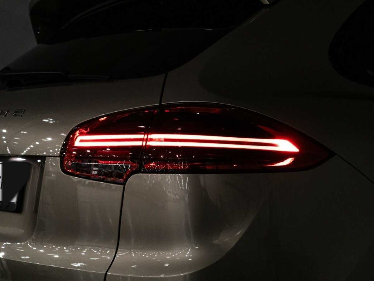 Купить Porsche Cayenne Turbo, 2015, 89 708 км, фото №30