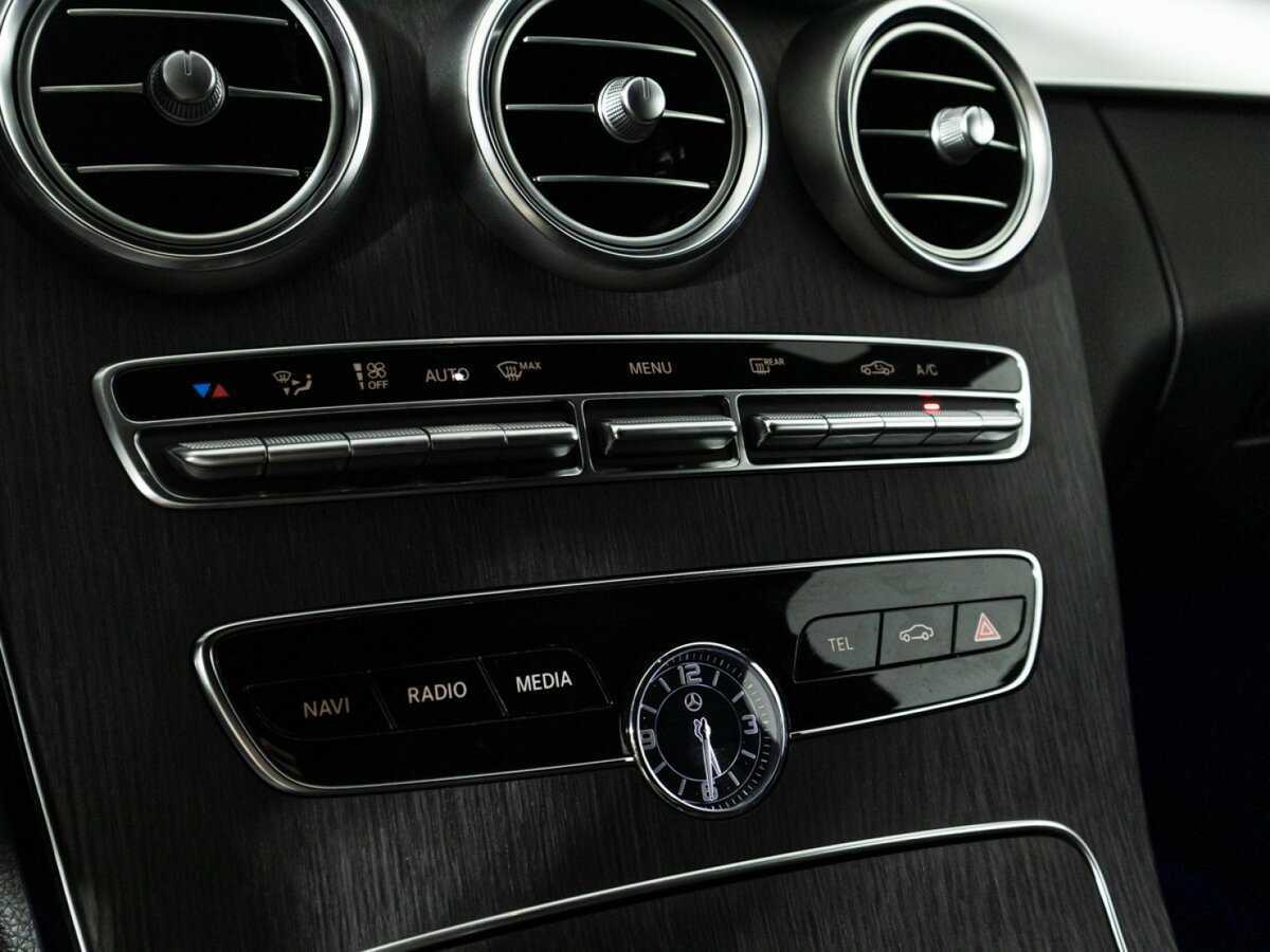Купить Mercedes-Benz C-Класс 180, 2019, 92 664 км, фото №17