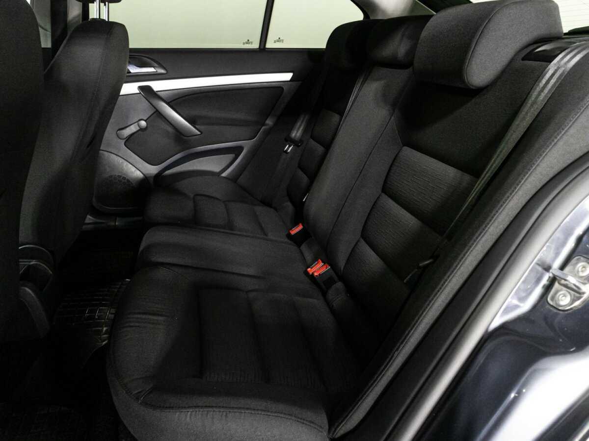 Купить Skoda Octavia, 2009, 213 461 км, фото №10