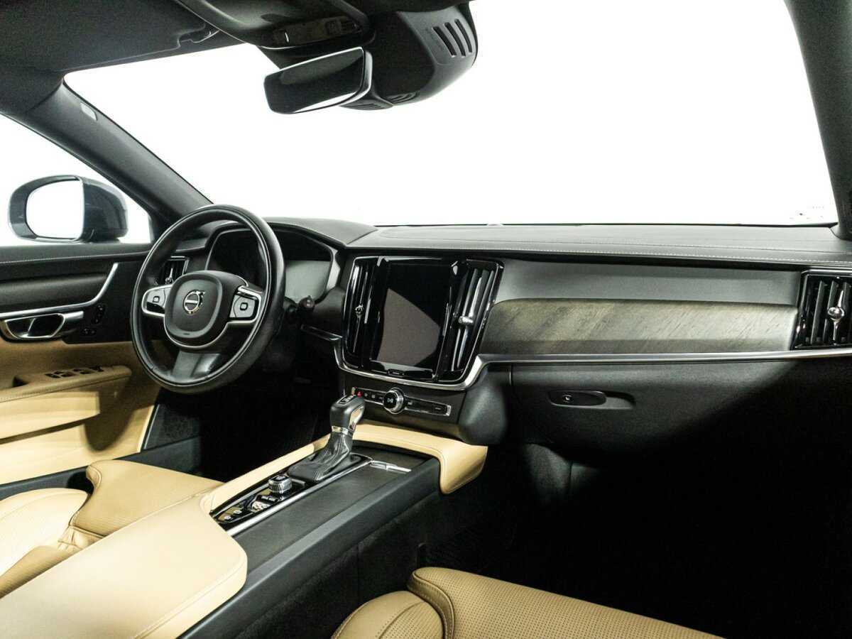 Купить Volvo V90 Cross Country, 2019, 104 364 км, фото №9