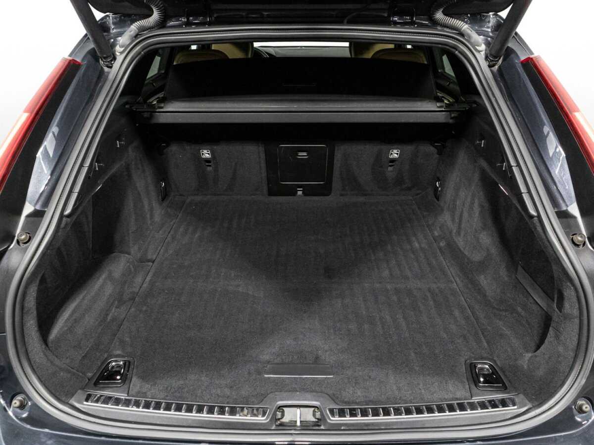 Купить Volvo V90 Cross Country, 2019, 104 364 км, фото №15