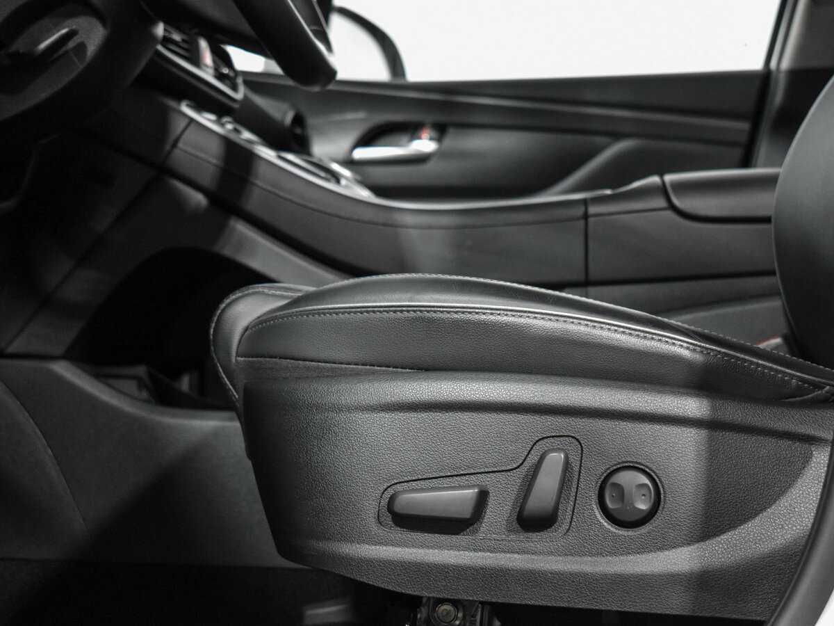 Купить Hyundai Santa Fe, 2021, 20 000 км, фото №9