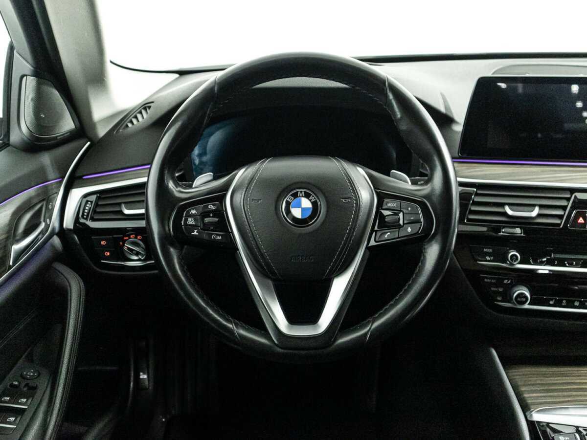 Купить BMW 5 серии 520d xDrive, 2019, 90 536 км, фото №26