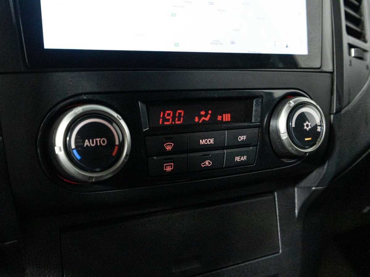 Купить Mitsubishi Pajero, 2011, 503 359 км, фото №17