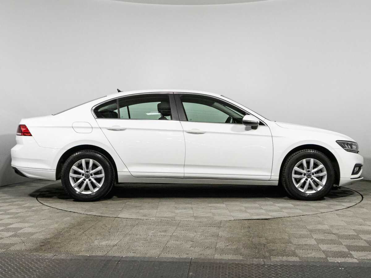 Купить Volkswagen Passat, 2020, 44 696 км, фото №4