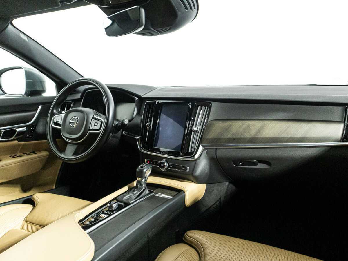 Купить Volvo V90 Cross Country, 2019, 103 676 км, фото №9