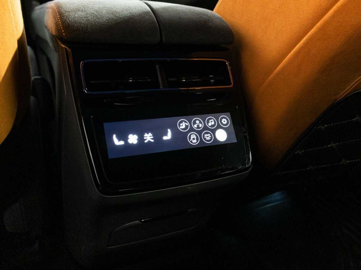 Купить Zeekr 001 100 kWh, 2023, 28 145 км, фото №23