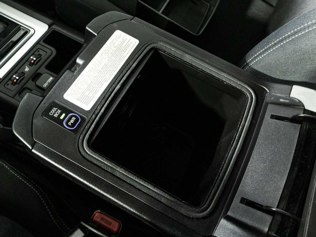 Купить Toyota Land Cruiser Prado, 2017, 105 282 км, фото №19