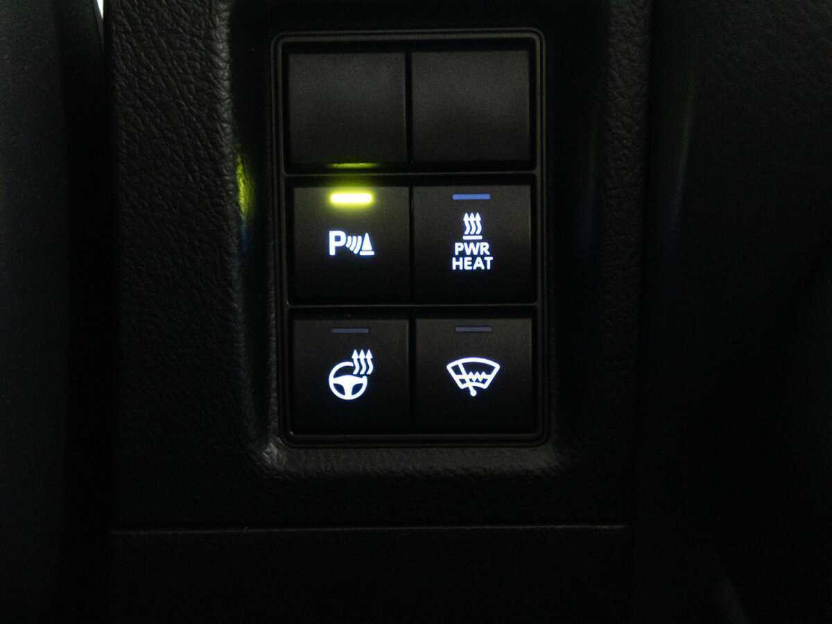 Купить Toyota Land Cruiser Prado, 2017, 105 282 км, фото №20