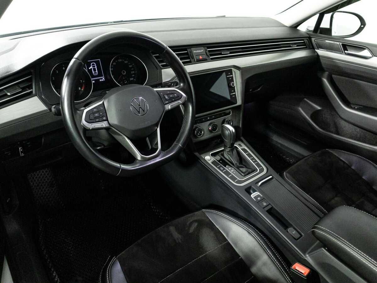 Купить Volkswagen Passat, 2021, 48 628 км, фото №11