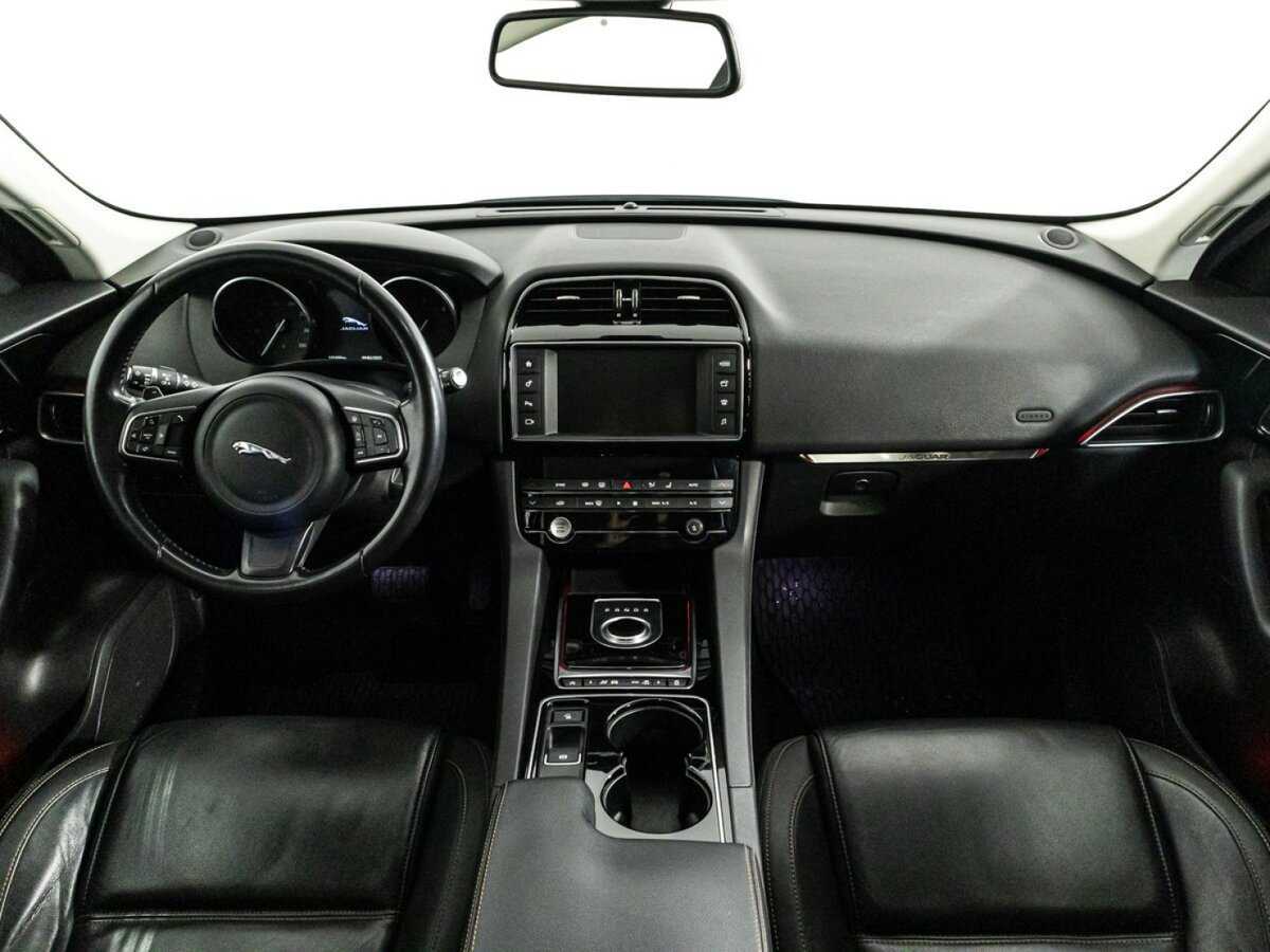 Купить Jaguar F-Pace, 2017, 115 102 км, фото №13