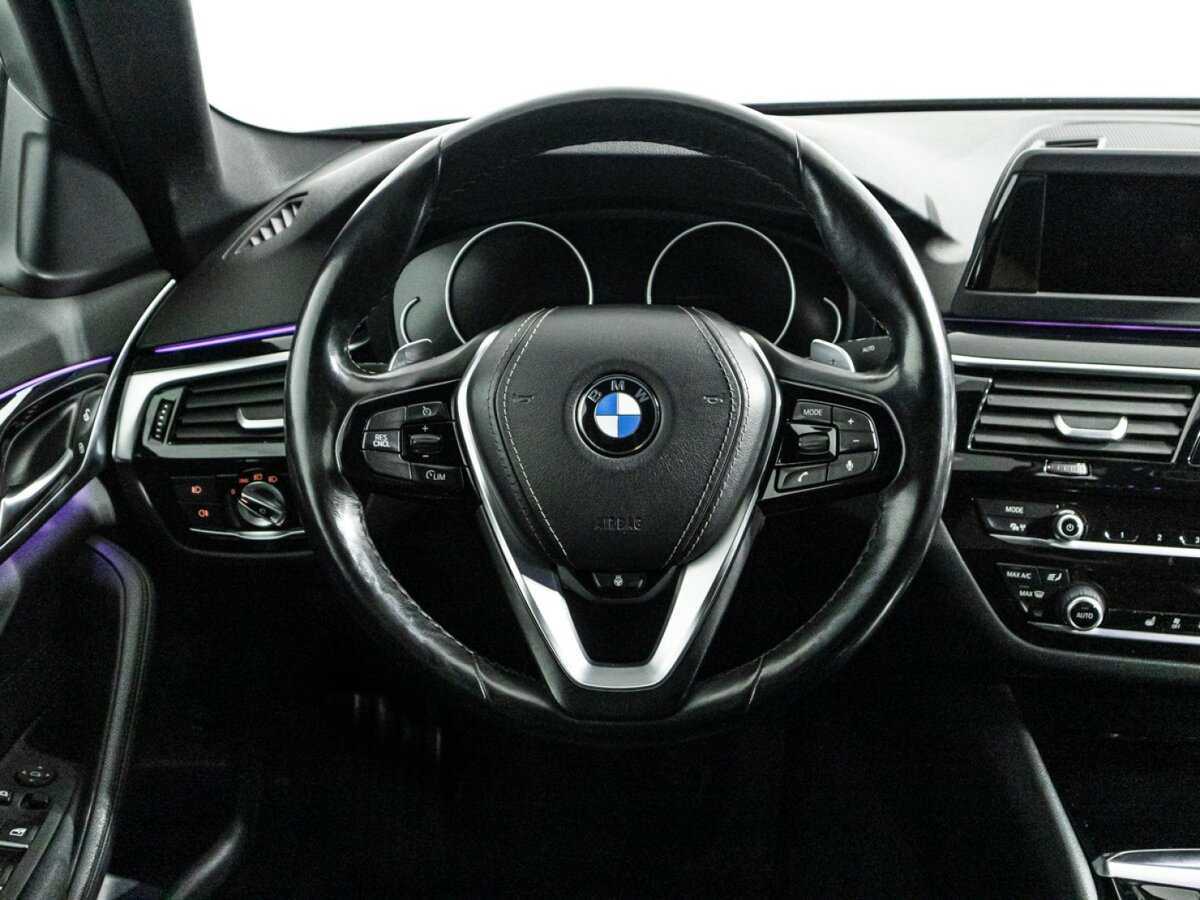 Купить BMW 5 серии 520i, 2018, 68 533 км, фото №24