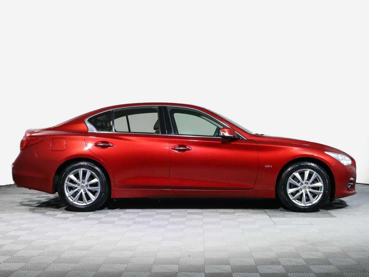 Купить Infiniti Q50, 2015, 92 055 км, фото №4