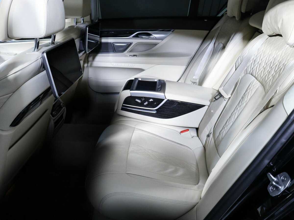 Купить BMW 7 серии Long 730Ld xDrive, 2021, 40 597 км, фото №10