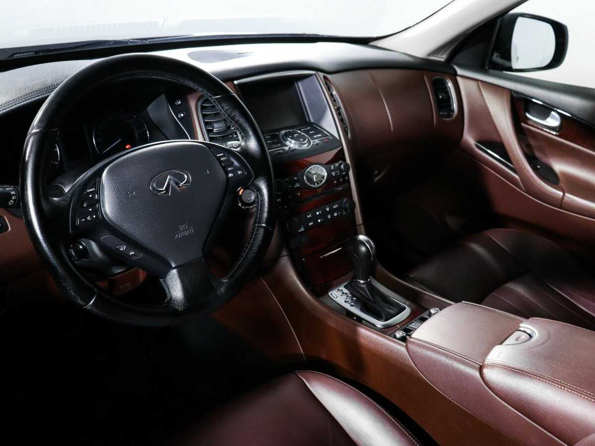 Купить Infiniti QX50, 2016, 126 536 км, фото №14