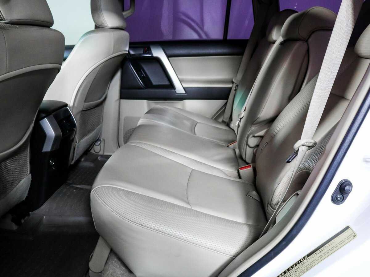Купить Toyota Land Cruiser Prado, 2010, 226 969 км, фото №7
