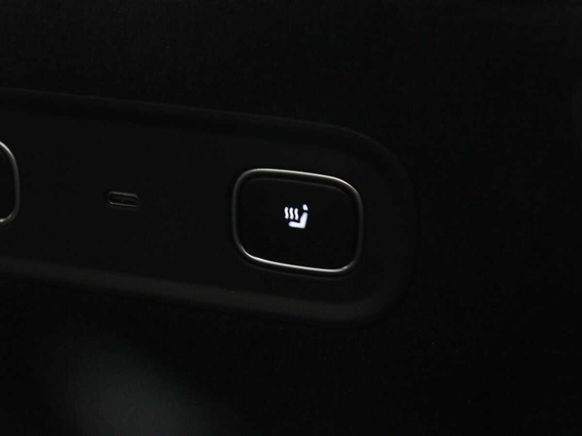 Купить LiXiang L9 52.3 kWh, 2024, 17 444 км, фото №21