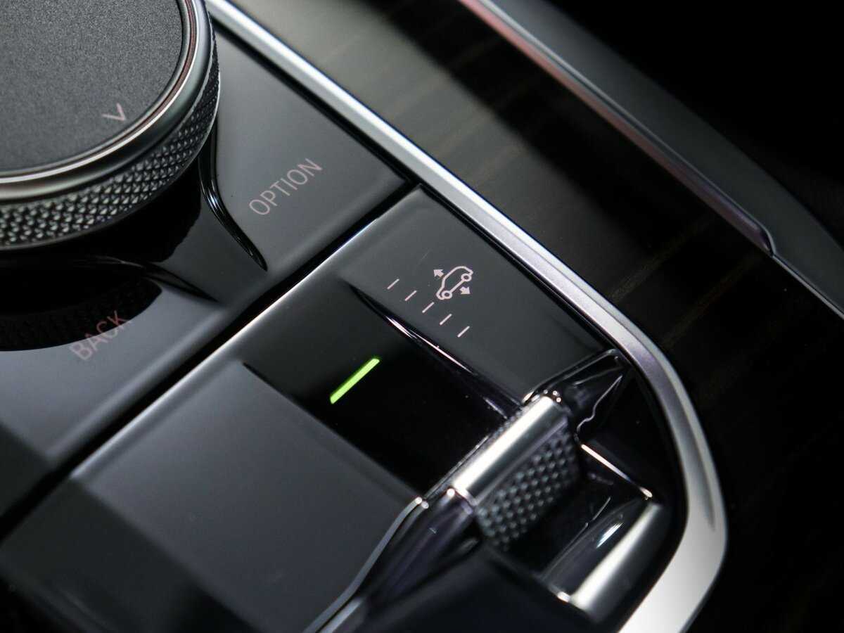 Купить BMW X7 40i, 2022, 57 446 км, фото №32