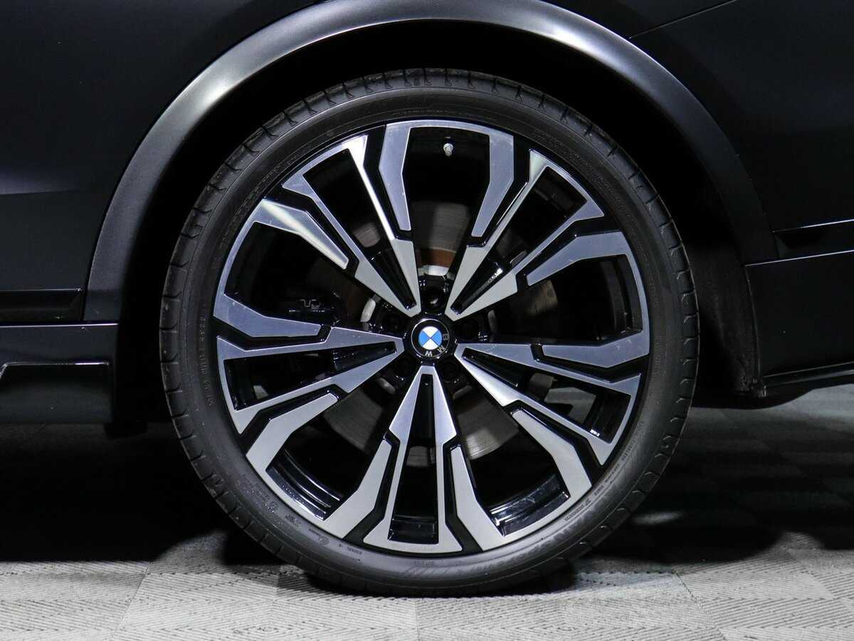 Купить BMW X7 M60i, 2023, 15 409 км, фото №12