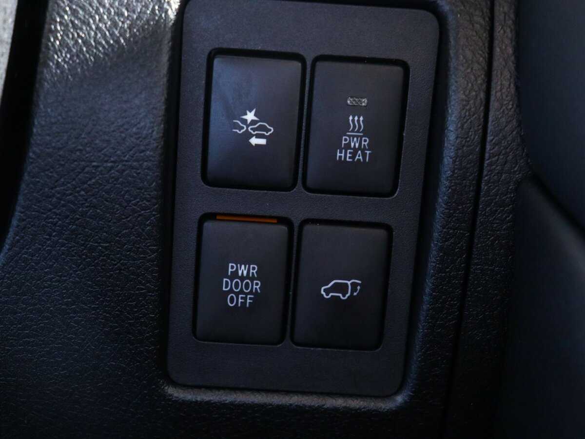 Купить Toyota Land Cruiser, 2018, 115 209 км, фото №30