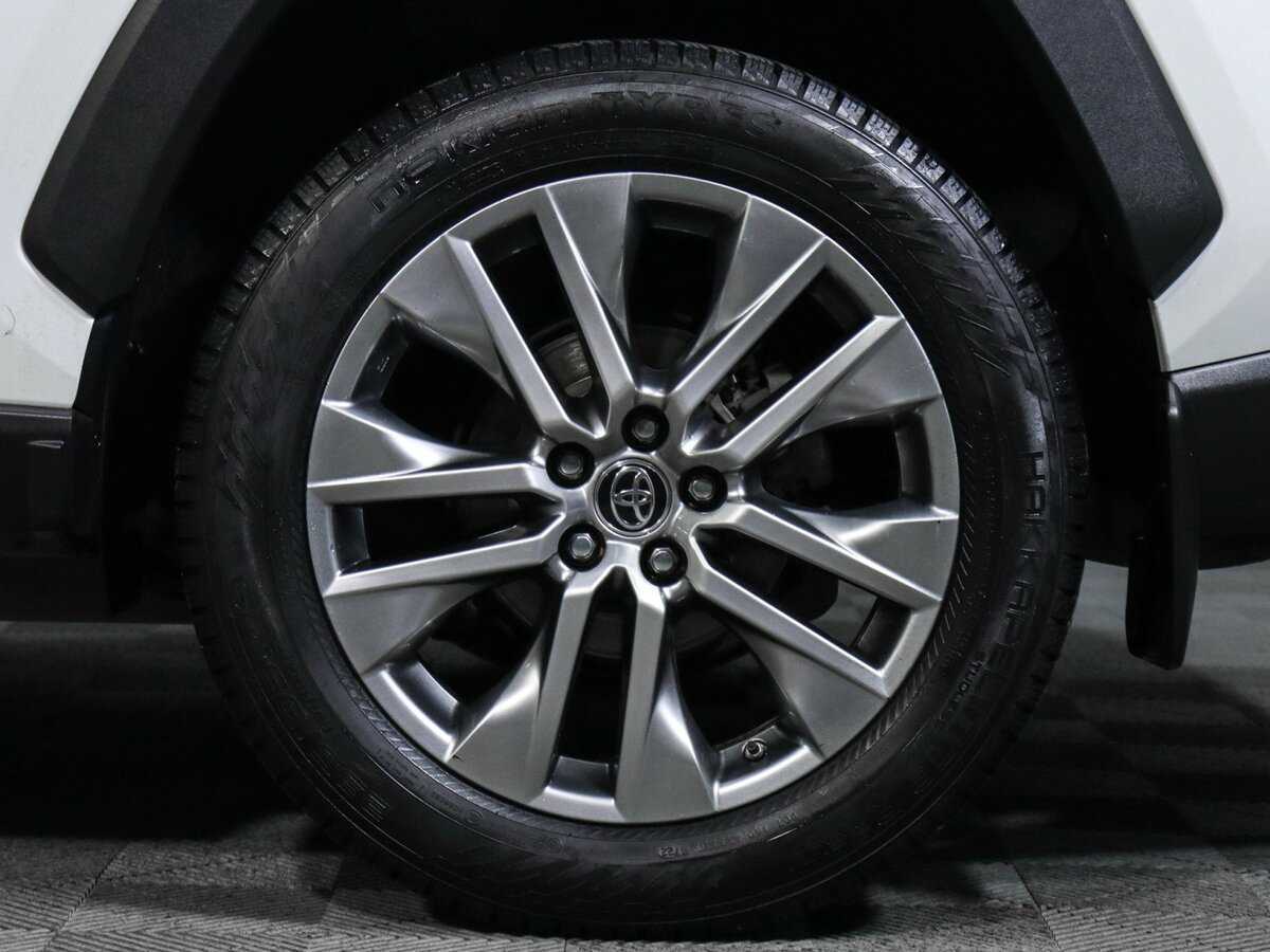 Купить Toyota RAV4, 2021, 68 235 км, фото №12