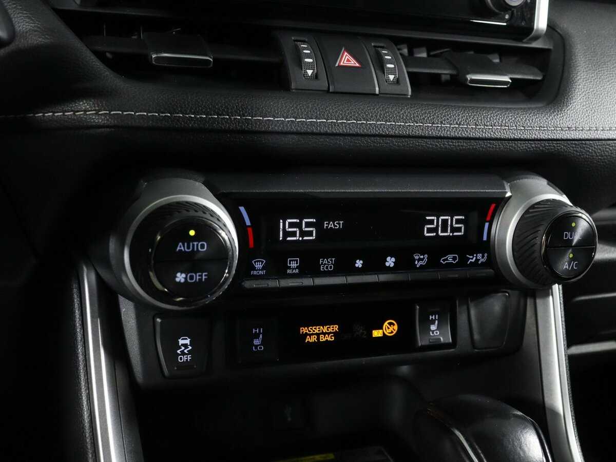 Купить Toyota RAV4, 2021, 68 235 км, фото №19