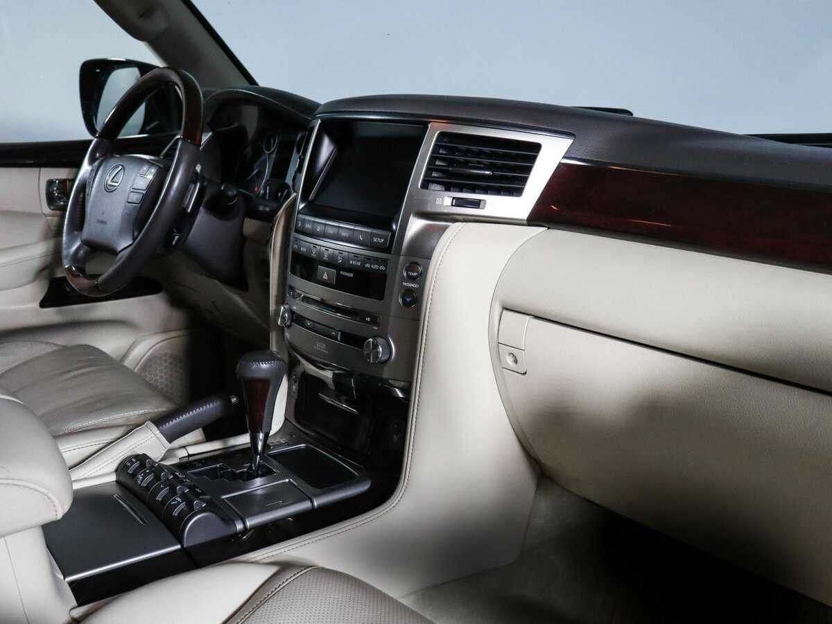 Купить Lexus LX 570, 2012, 153 240 км, фото №9
