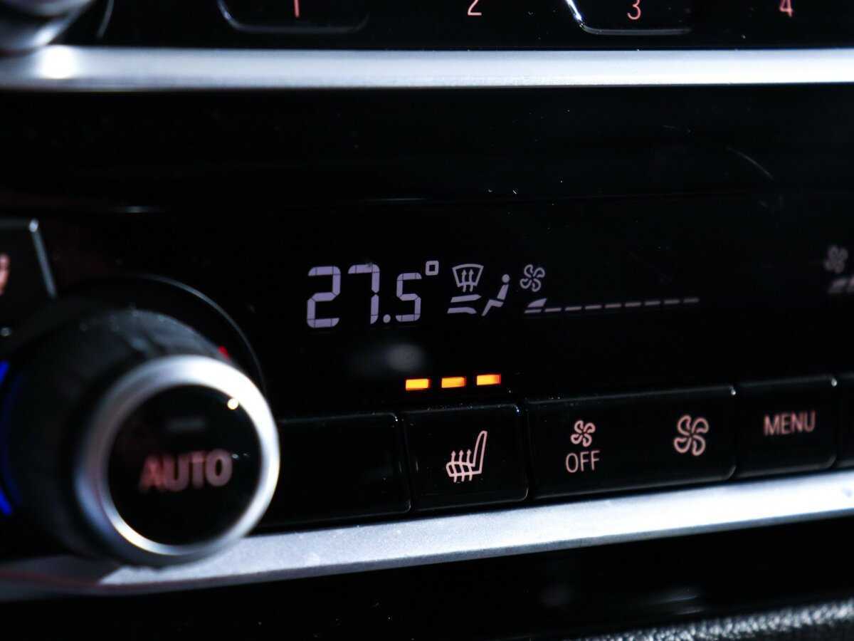 Купить BMW 5 серии 520d xDrive, 2018, 95 057 км, фото №24