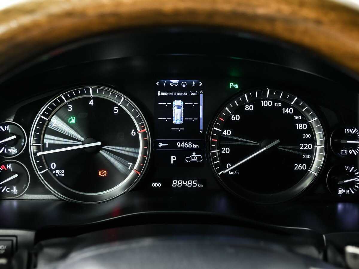 Купить Lexus LX 570, 2017, 80 555 км, фото №10