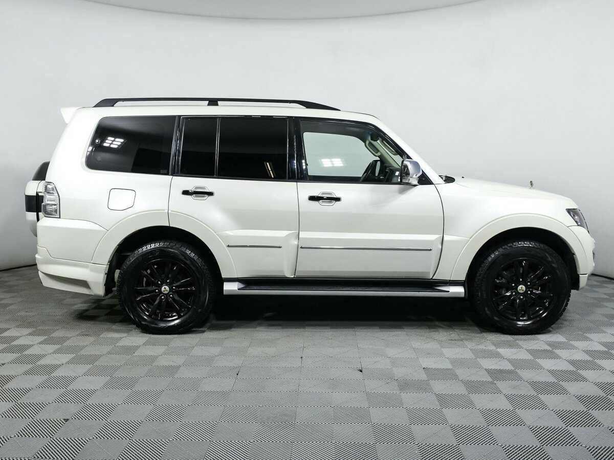 Купить Mitsubishi Pajero, 2019, 35 750 км, фото №4