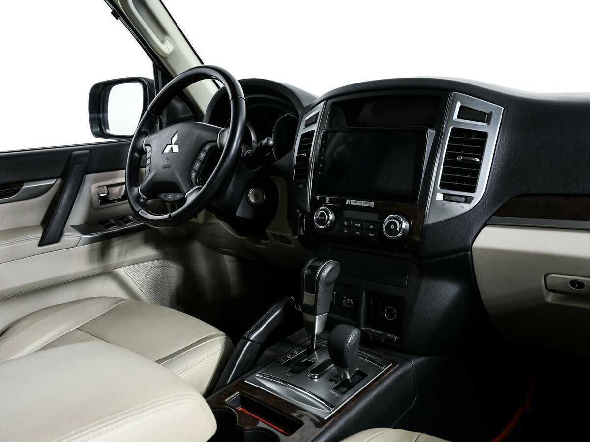 Купить Mitsubishi Pajero, 2019, 35 750 км, фото №9