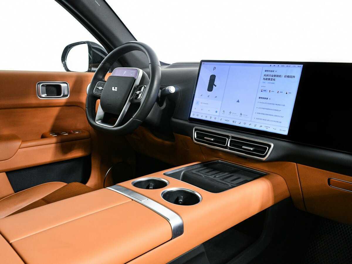 Купить LiXiang L7 52.3 kWh, 2024, 12 000 км, фото №7