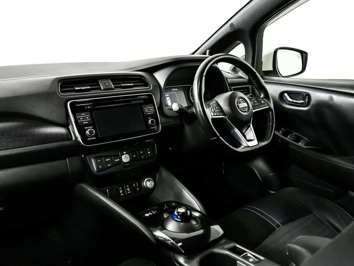 Купить Nissan Leaf, 2017, 139 949 км, фото №11