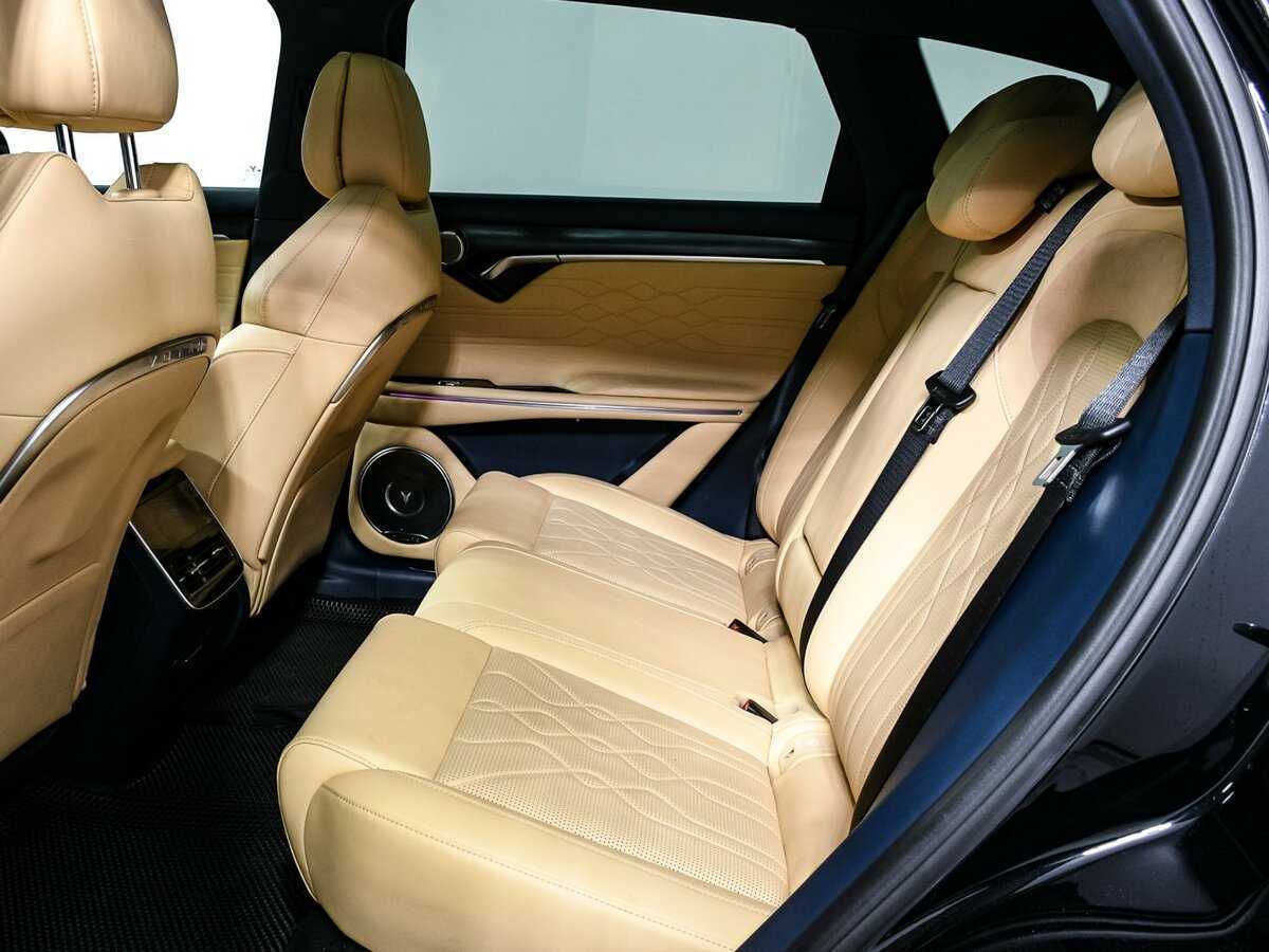 Купить Voyah Free, 2023, 21 900 км, фото №11