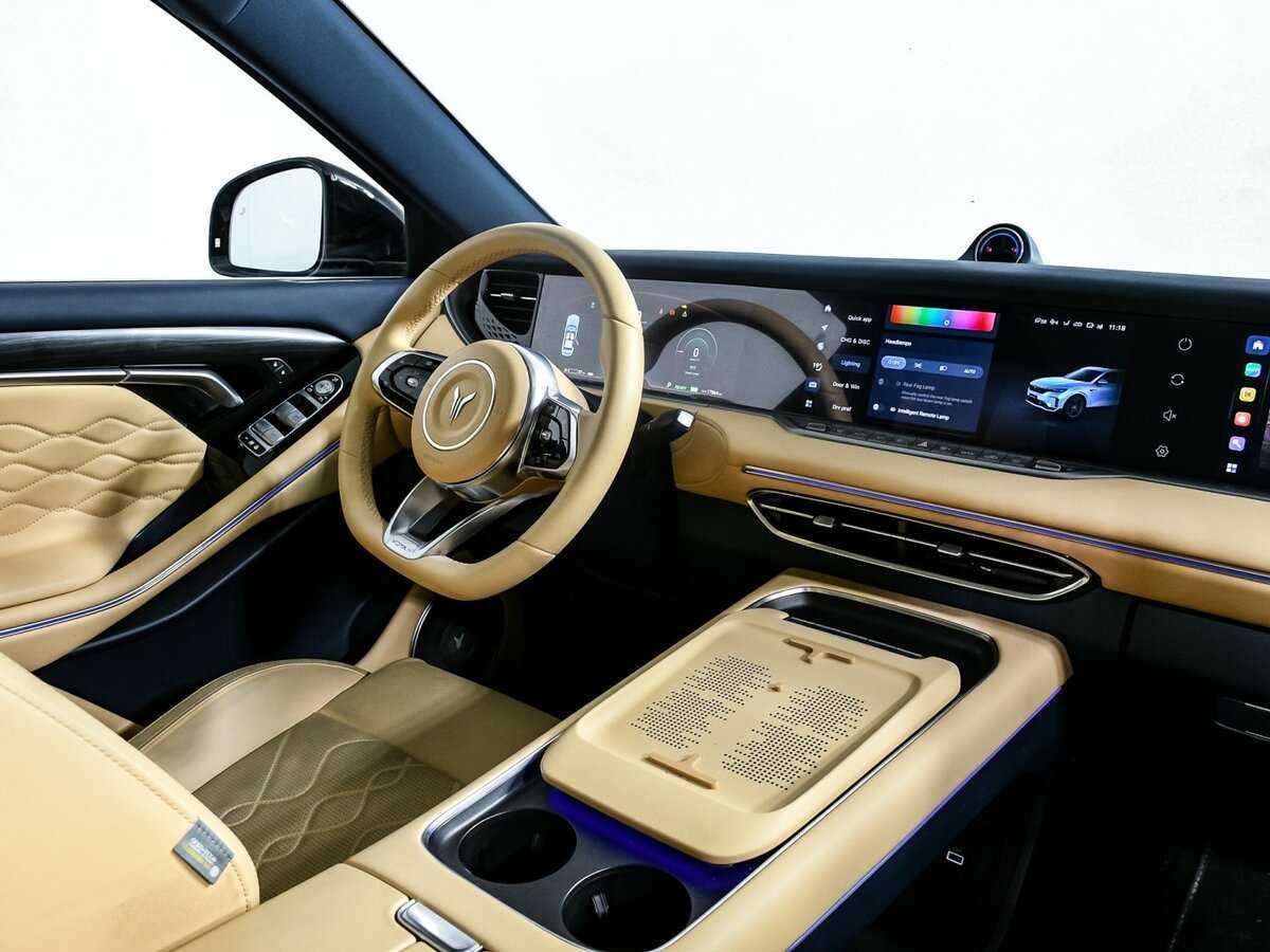 Купить Voyah Free, 2023, 15 000 км, фото №7