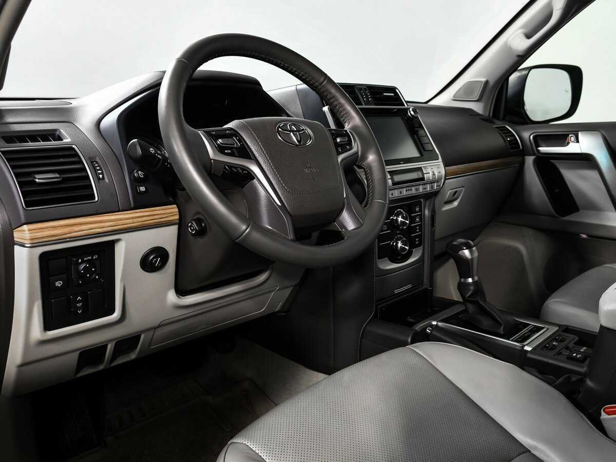 Купить Toyota Land Cruiser Prado, 2018, 67 500 км, фото №12