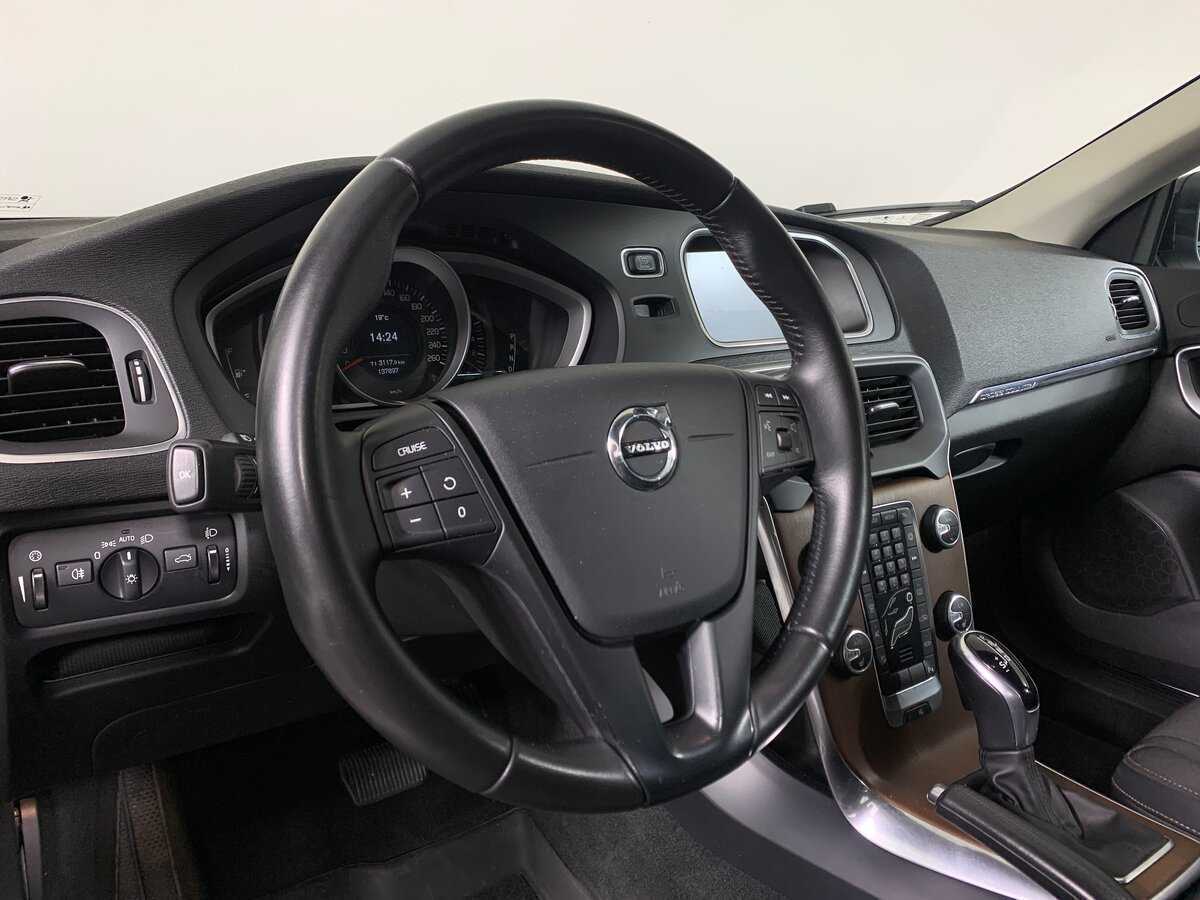 Купить Volvo V40 Cross Country, 2017, 137 895 км, фото №12