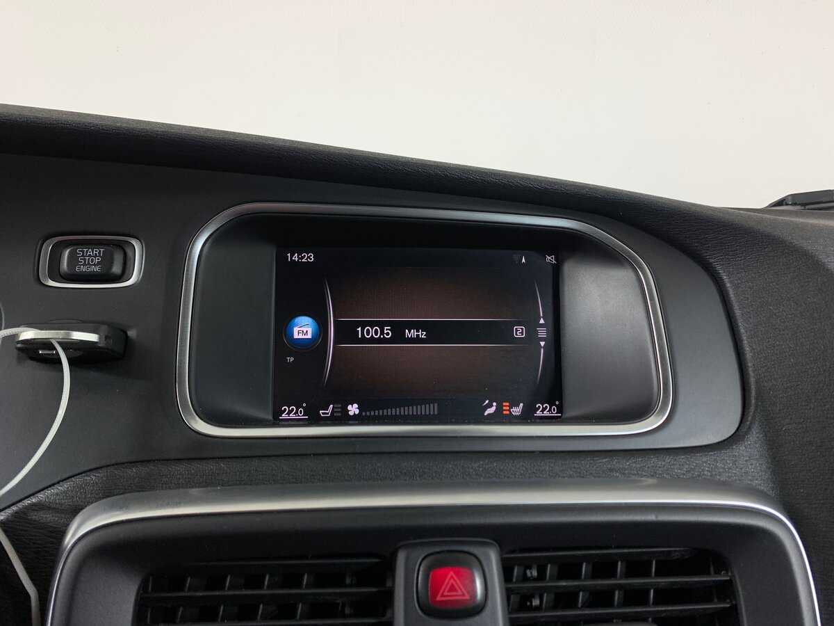 Купить Volvo V40 Cross Country, 2017, 137 895 км, фото №16