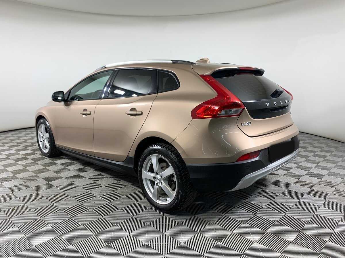 Купить Volvo V40, 2015, 101 225 км, фото №7