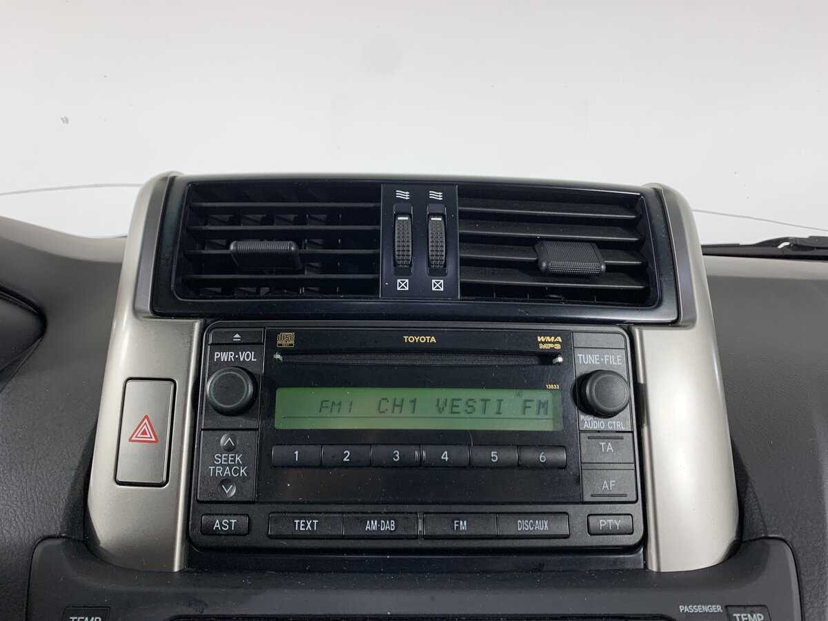 Купить Toyota Land Cruiser Prado, 2011, 218 049 км, фото №16