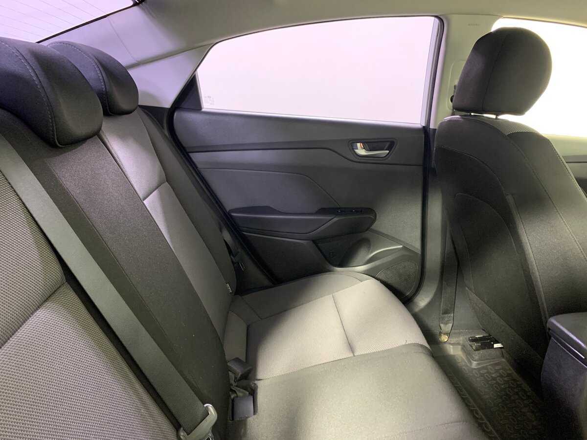 Купить Hyundai Solaris, 2018, 45 142 км, фото №18