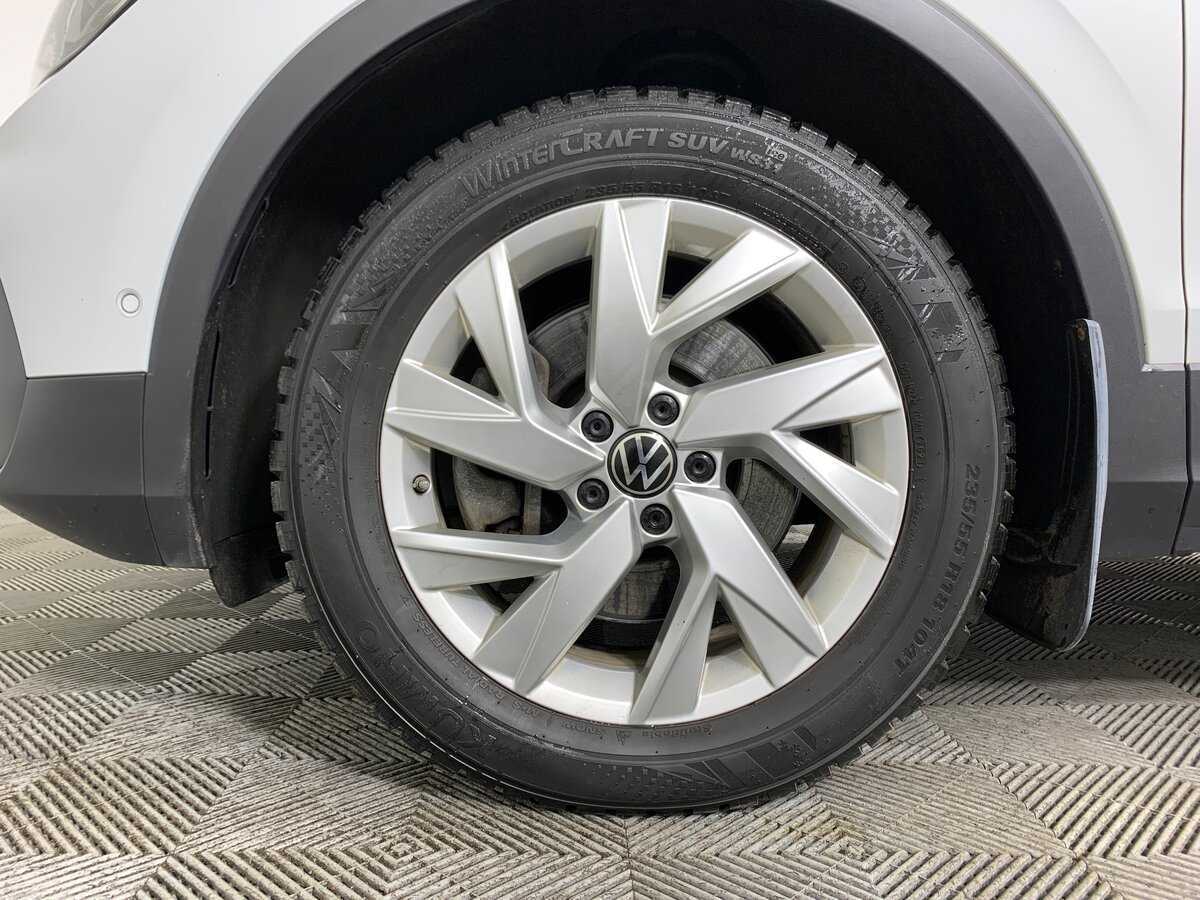 Купить Volkswagen Tiguan, 2021, 40 486 км, фото №9