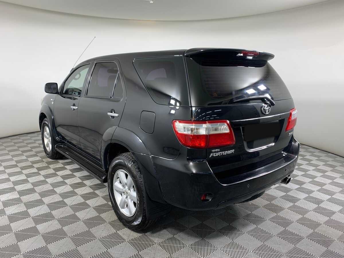 Купить Toyota Fortuner, 2011, 314 544 км, фото №7