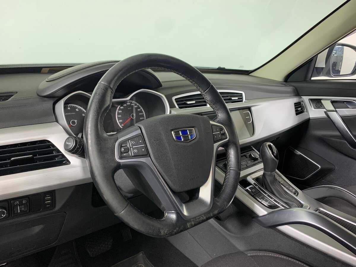 Купить Geely Atlas, 2018, 166 231 км, фото №12
