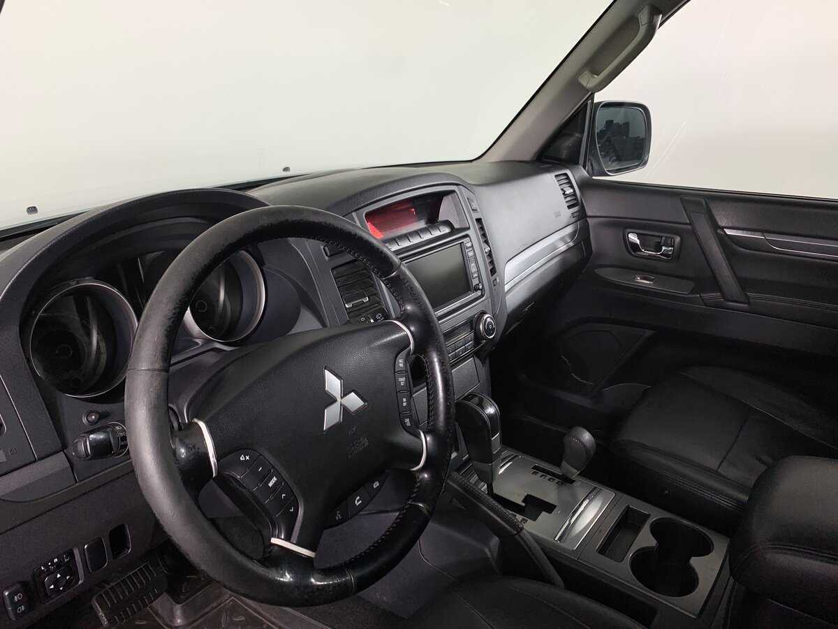 Купить Mitsubishi Pajero, 2011, 305 662 км, фото №11